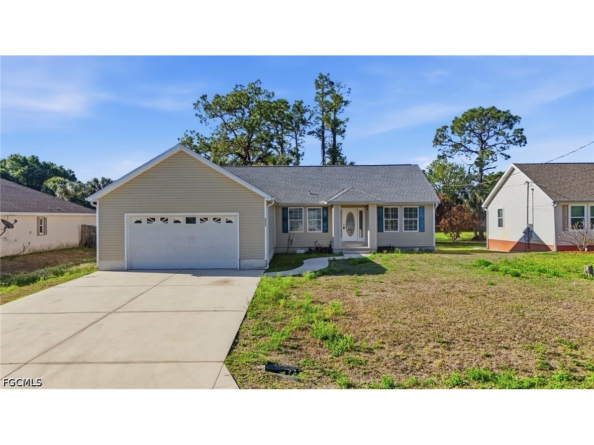 3005 14th Street W Lehigh Acres FL 33971 2026014815 image1