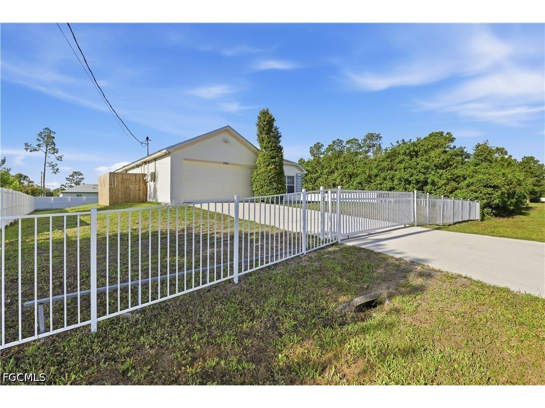 3005 41st Street W Lehigh Acres FL 33971 2026017592 image16