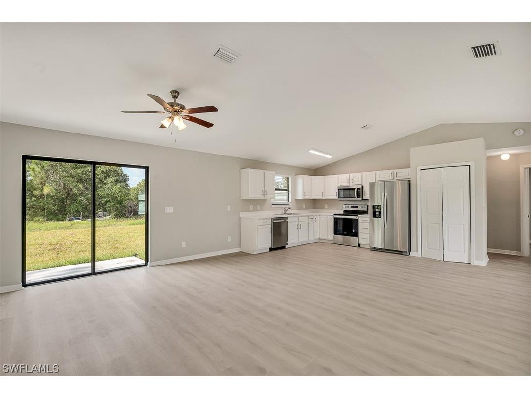 3005 59th Street W Lehigh Acres FL 33971 224049289 image1
