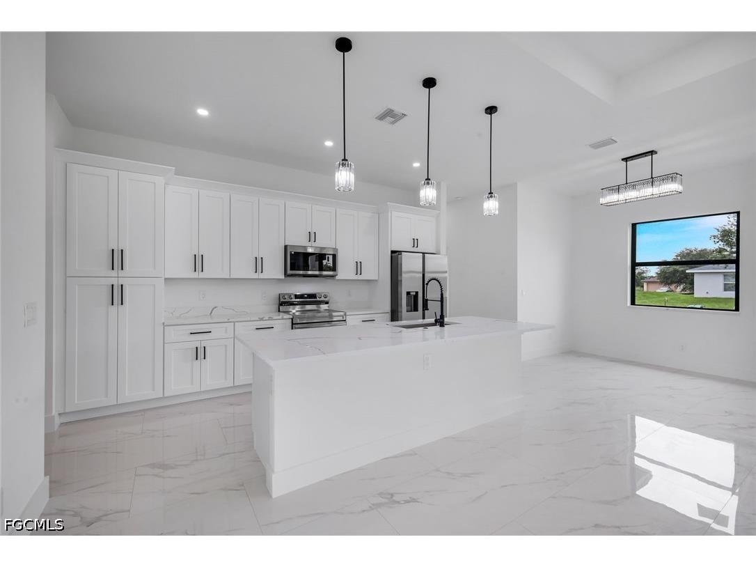 3005 Ida Avenue S Lehigh Acres FL 33971 2026024872 image8