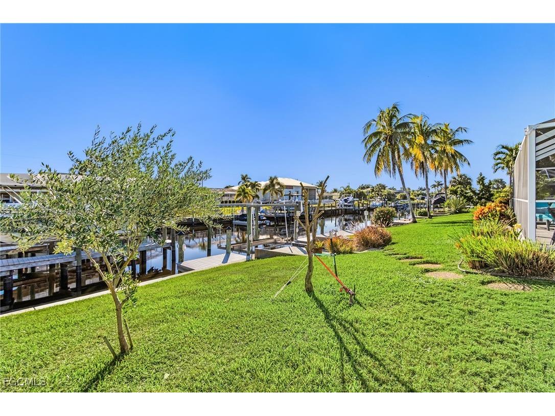 3005 SE 18th Avenue Cape Coral FL 33904 2025020771 image13
