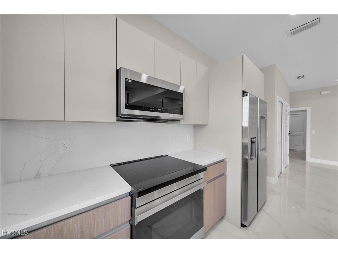 3006 19th Street W Lehigh Acres FL 33971 2025005526 image14