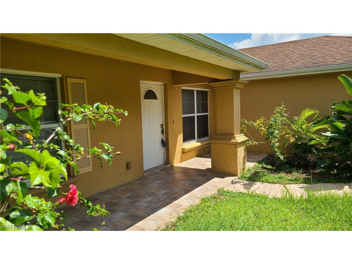 3006 3rd Street W Lehigh Acres FL 33971 223063475 image1