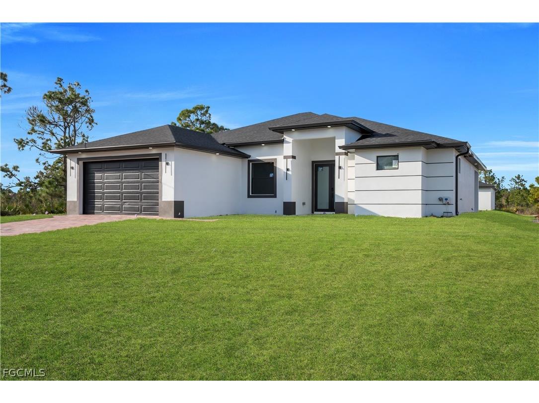 3006 41st Street W Lehigh Acres FL 33971 2026011362 image1