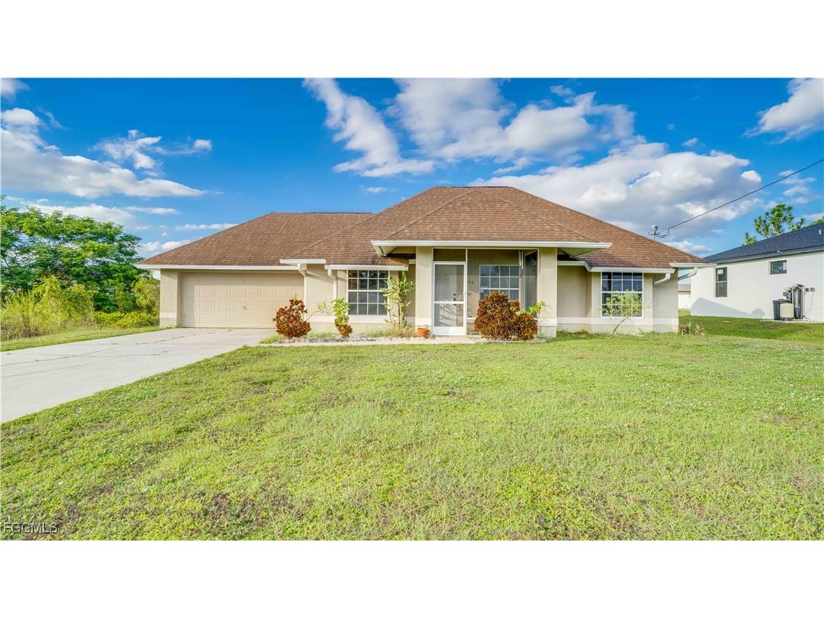 3006 4th Street SW Lehigh Acres FL 33972 2025017386 image1