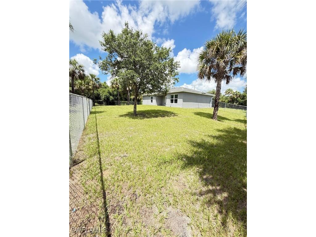 3006 Base Court Labelle FL 33935 225059840 image18