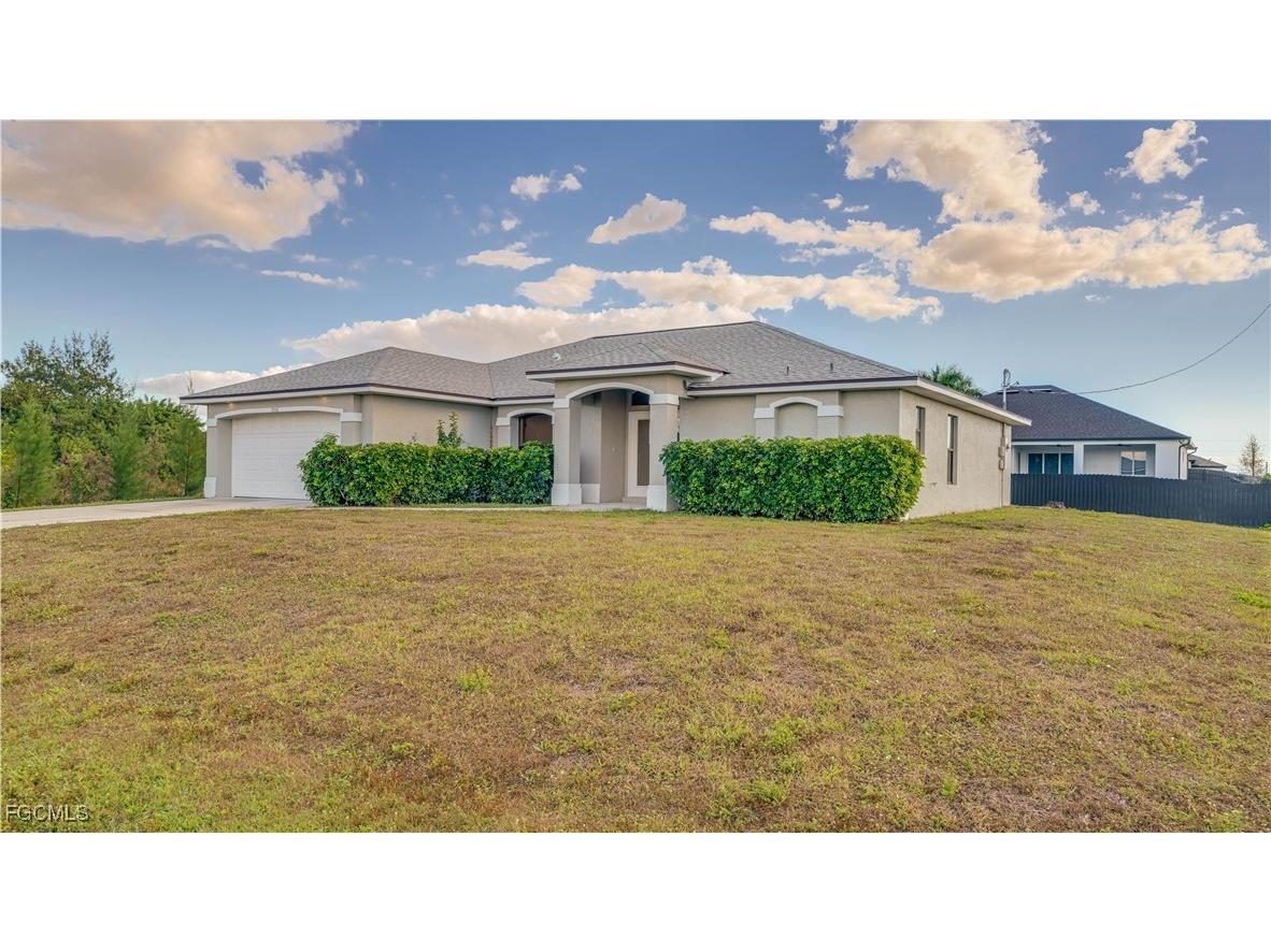 3006 NW 10th Terrace Cape Coral FL 33993 2025023185 image2