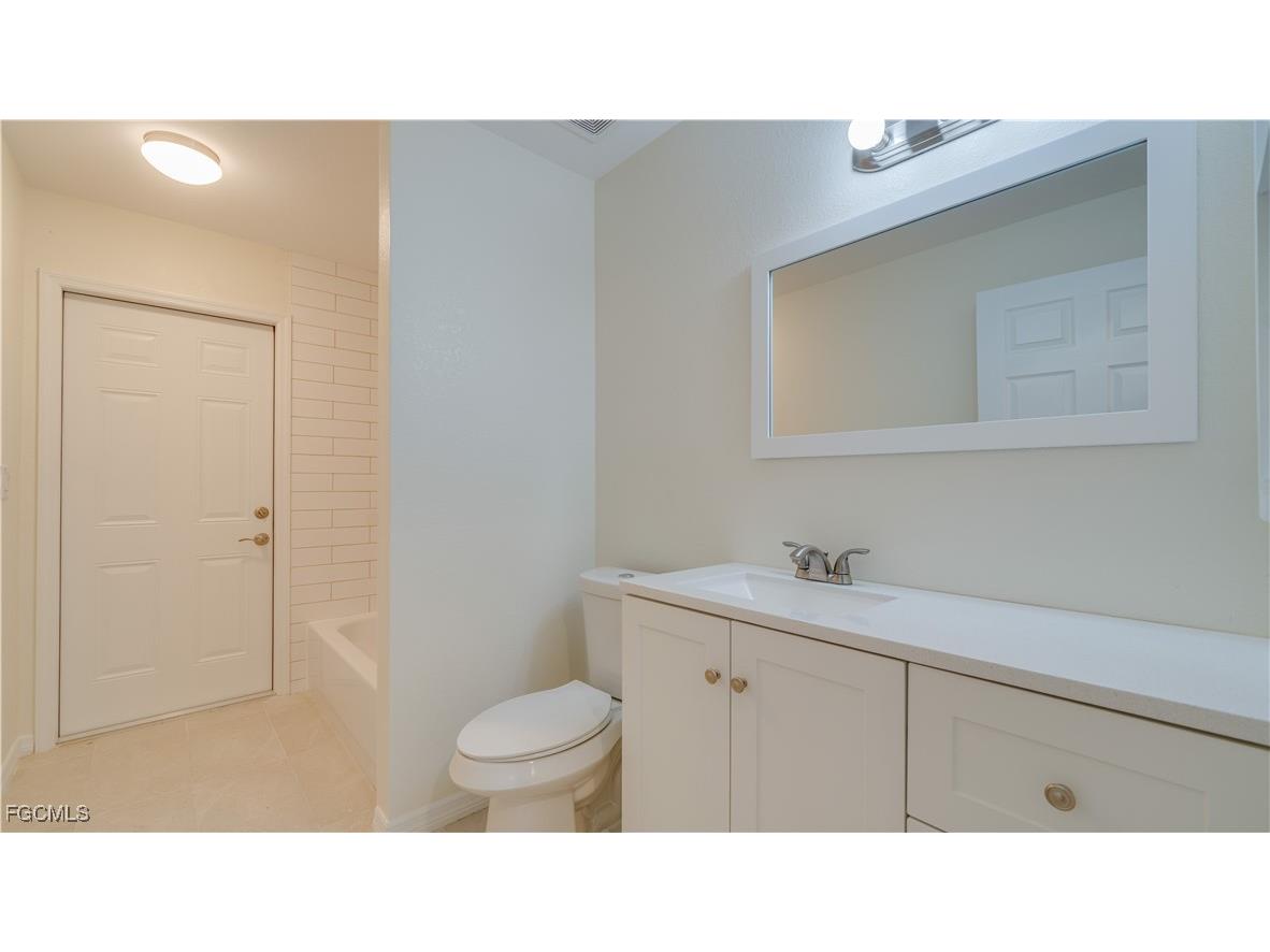 3006 NW 10th Terrace Cape Coral FL 33993 2025023185 image25