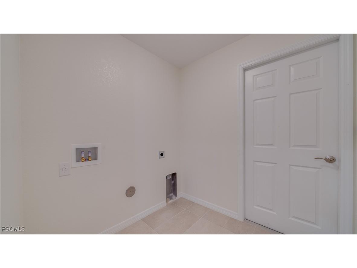 3006 NW 10th Terrace Cape Coral FL 33993 2025023185 image29