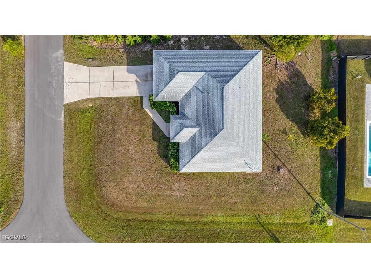 3006 NW 10th Terrace Cape Coral FL 33993 2025023185 image36