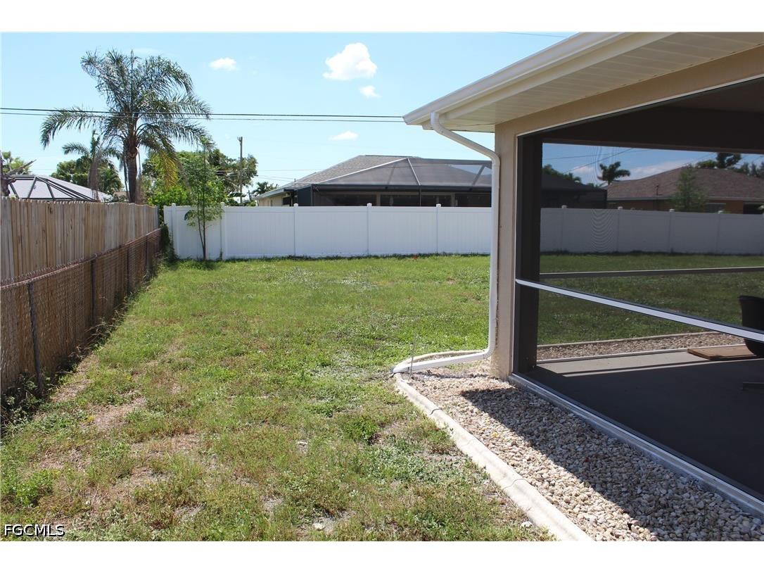 3006 SE 15th Place Cape Coral FL 33904 2026024559 image16