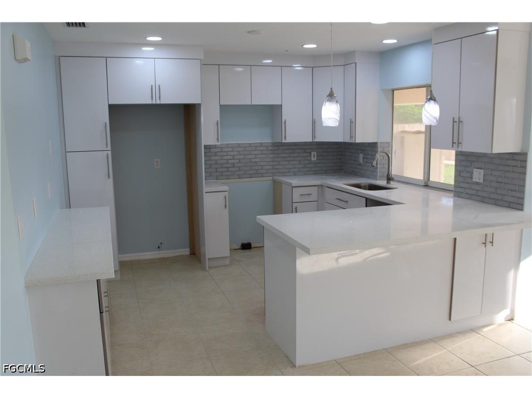 3006 SE 15th Place Cape Coral FL 33904 2026024559 image3