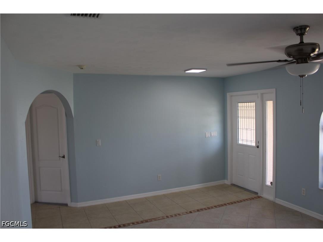3006 SE 15th Place Cape Coral FL 33904 2026024559 image7