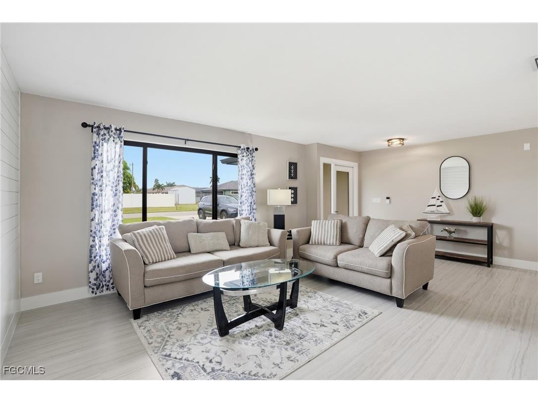 3006 SE 6th Avenue Cape Coral FL 33904 2025018909 image10