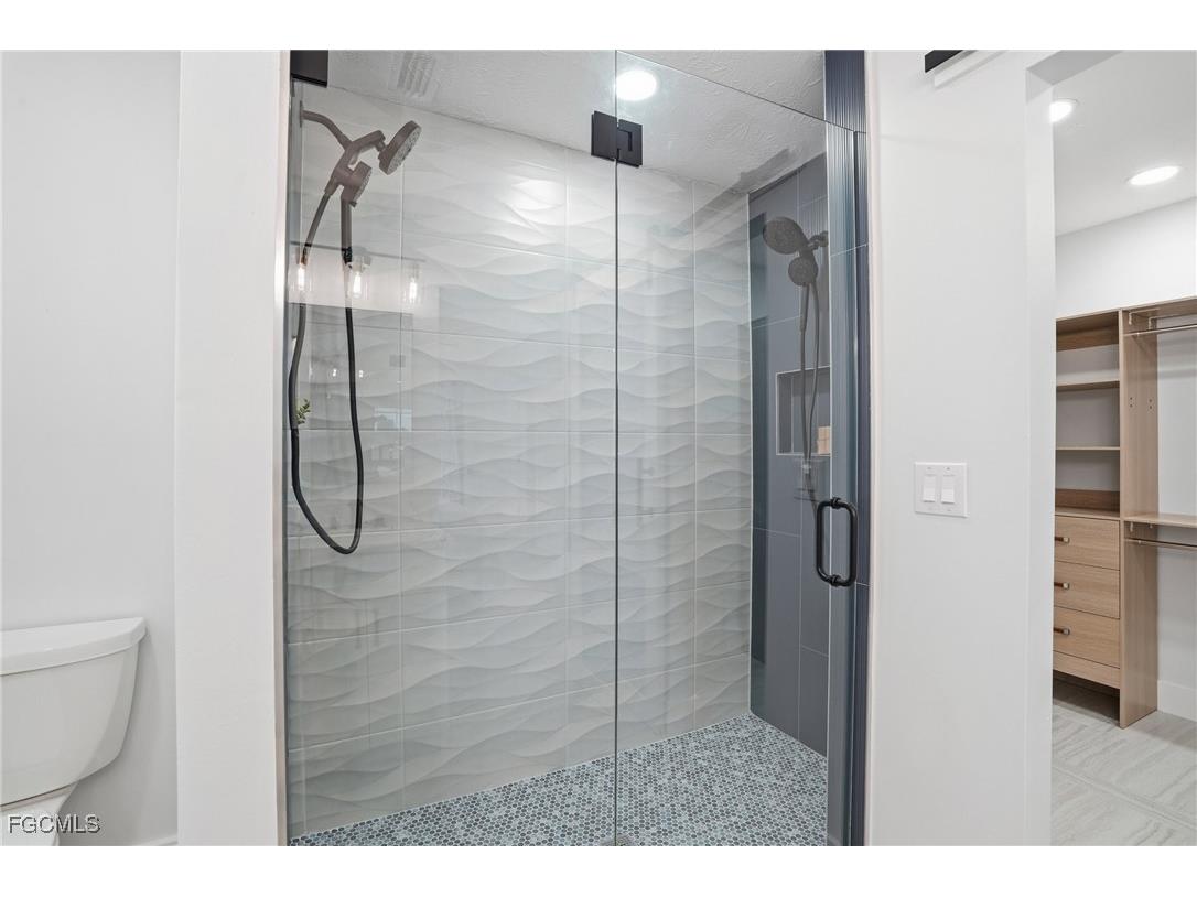 3006 SE 6th Avenue Cape Coral FL 33904 2025018909 image27