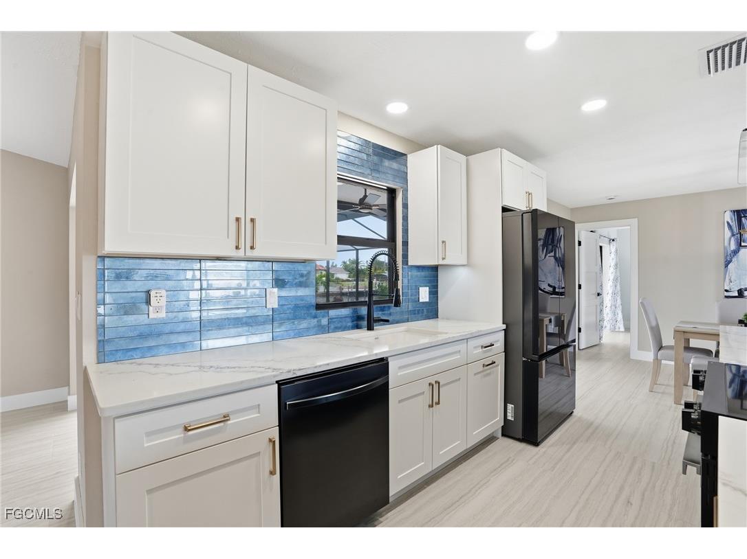 3006 SE 6th Avenue Cape Coral FL 33904 2025018909 image6