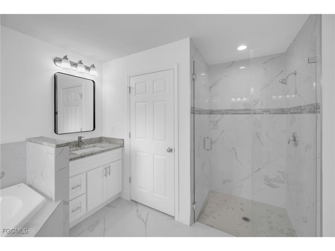 3007 1st Street SW Lehigh Acres FL 33976 2025005392 image10