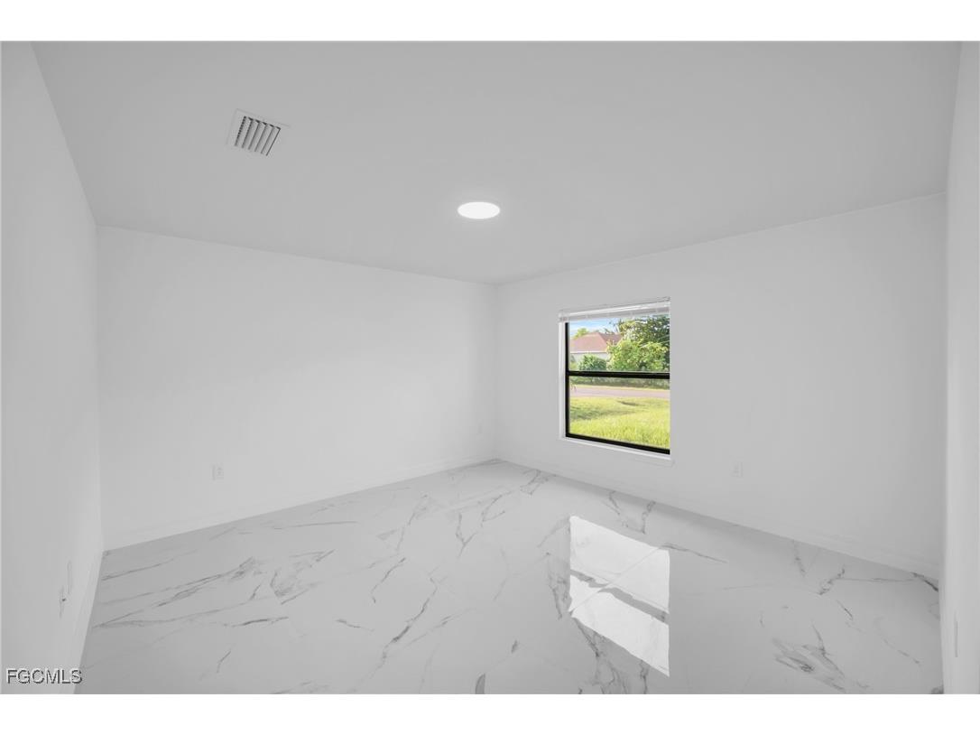 3007 1st Street SW Lehigh Acres FL 33976 2025005392 image20