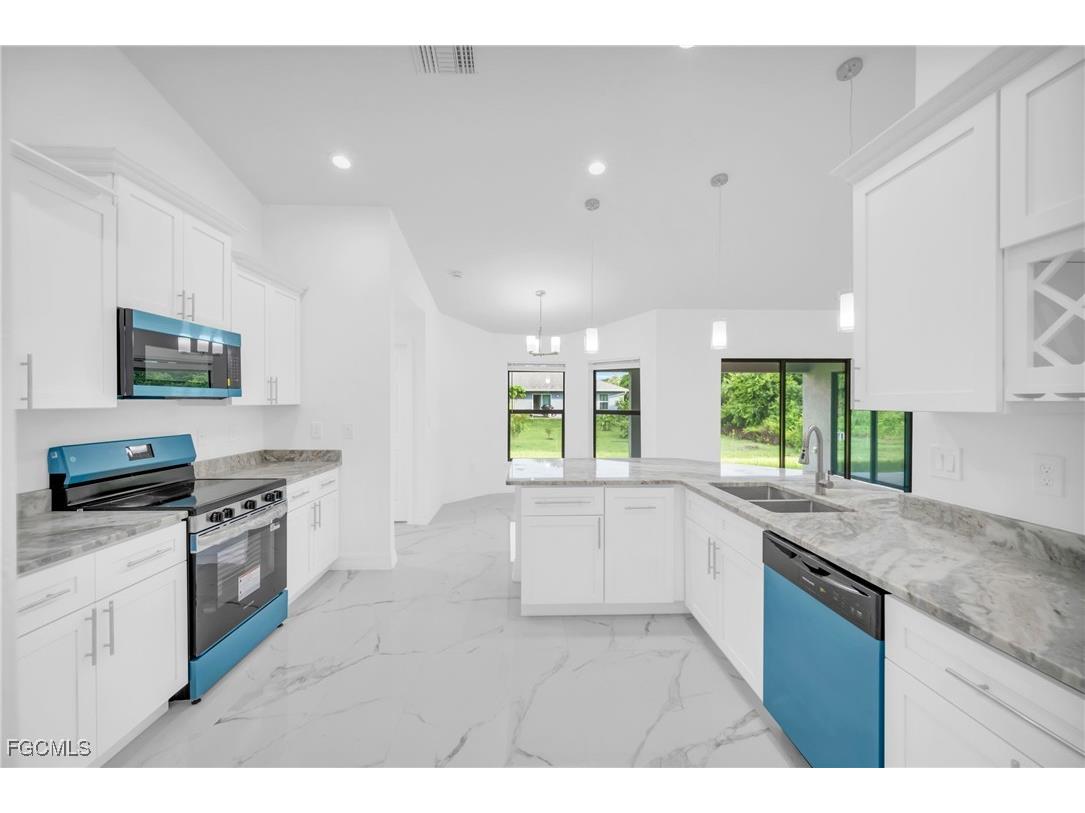 3007 1st Street SW Lehigh Acres FL 33976 2025005392 image29