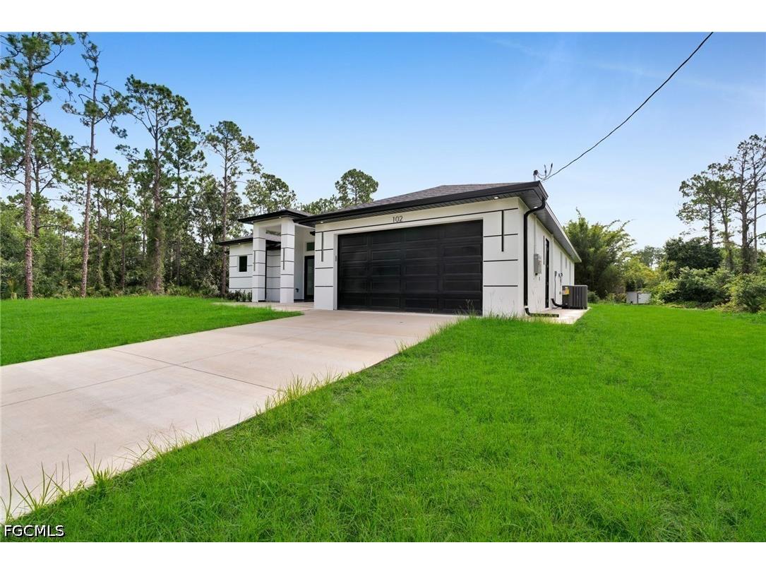 3007 50th Street W Lehigh Acres FL 33971 2026017681 image2
