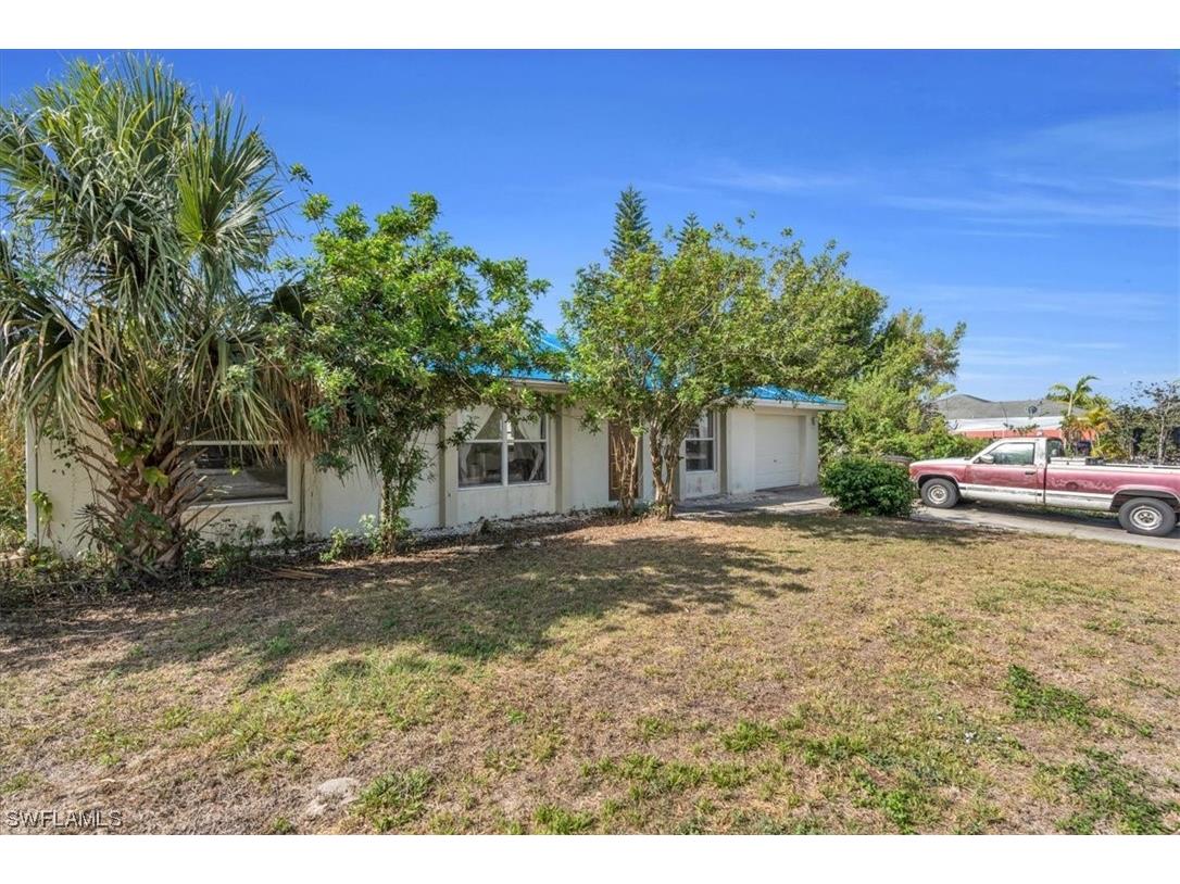 3007 7th Street SW Lehigh Acres FL 33976 223024767 image1