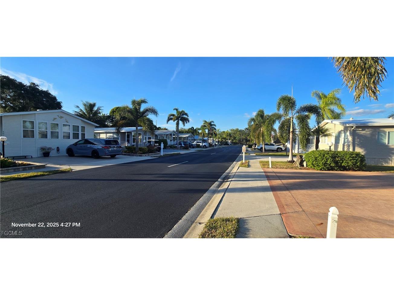 3007 Crystal Lake Drive Naples FL 34120 2025021444 image25