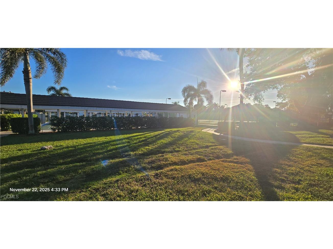 3007 Crystal Lake Drive Naples FL 34120 2025021444 image40