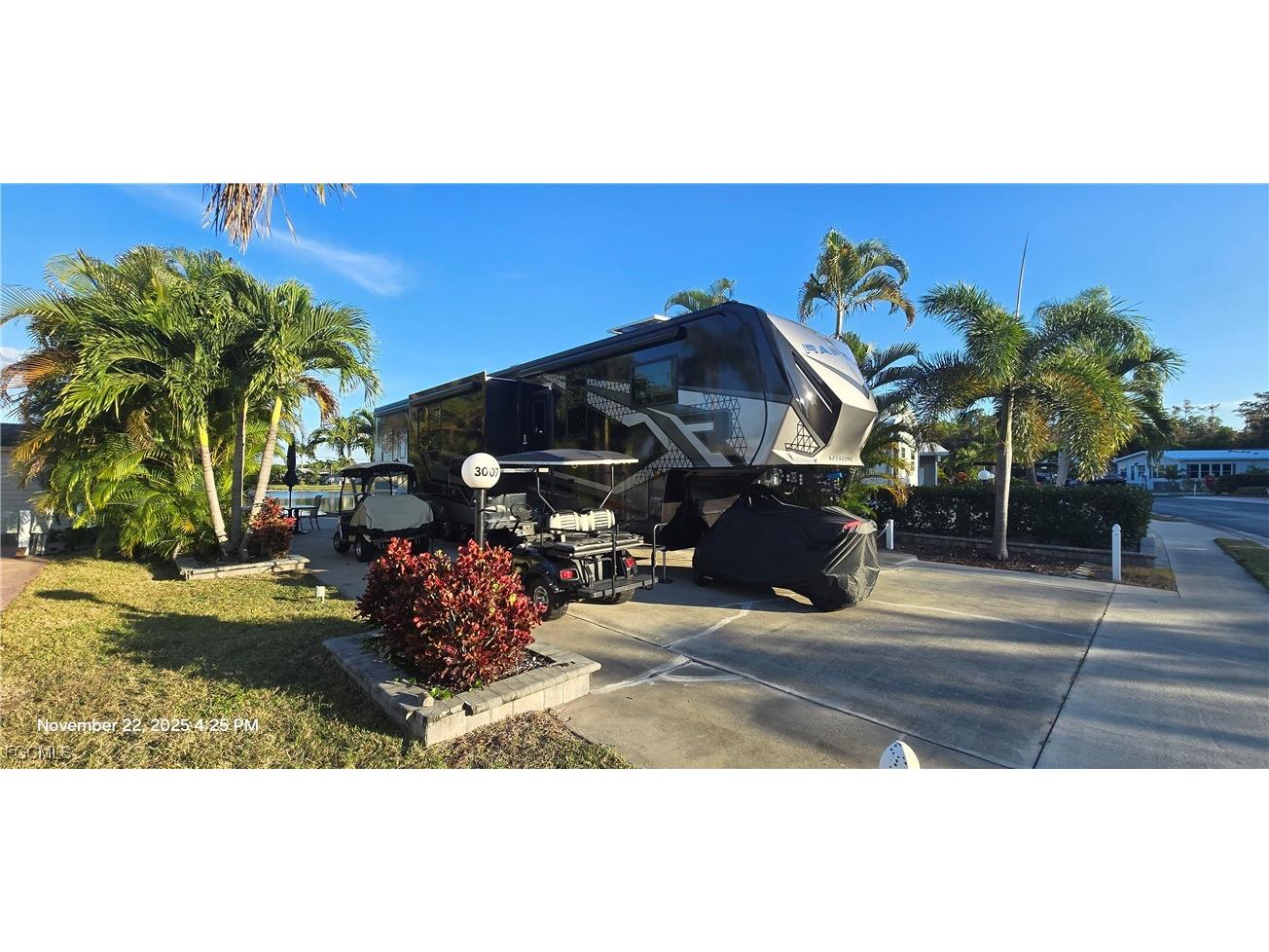 3007 Crystal Lake Drive Naples FL 34120 2025021444 image7