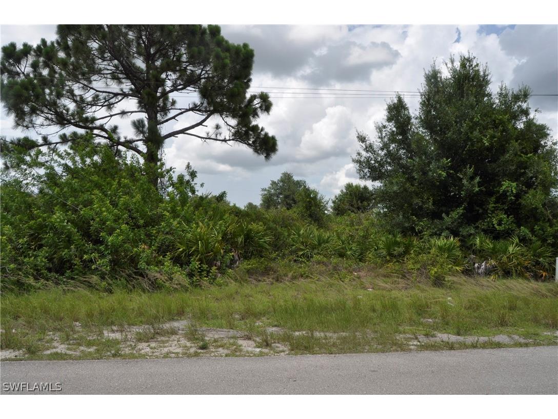 3008 13th Street SW Lehigh Acres FL 33976 224055426 image1