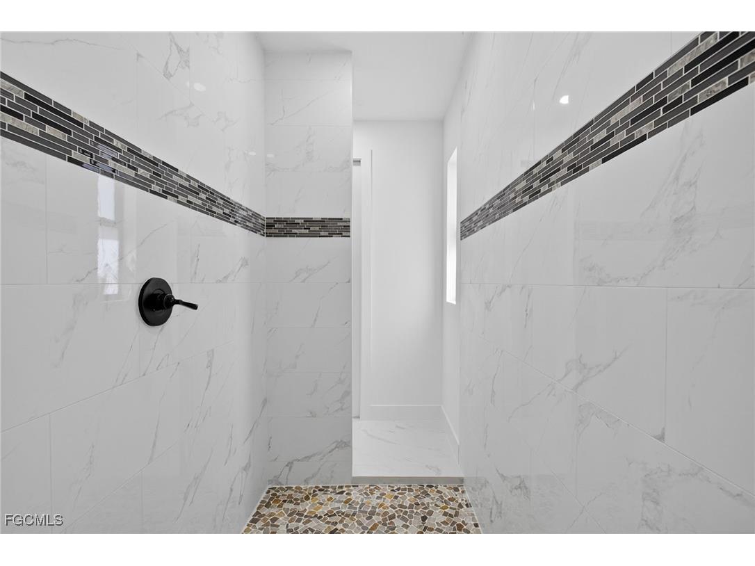 3008 62nd Street W Lehigh Acres FL 33971 2025002271 image36