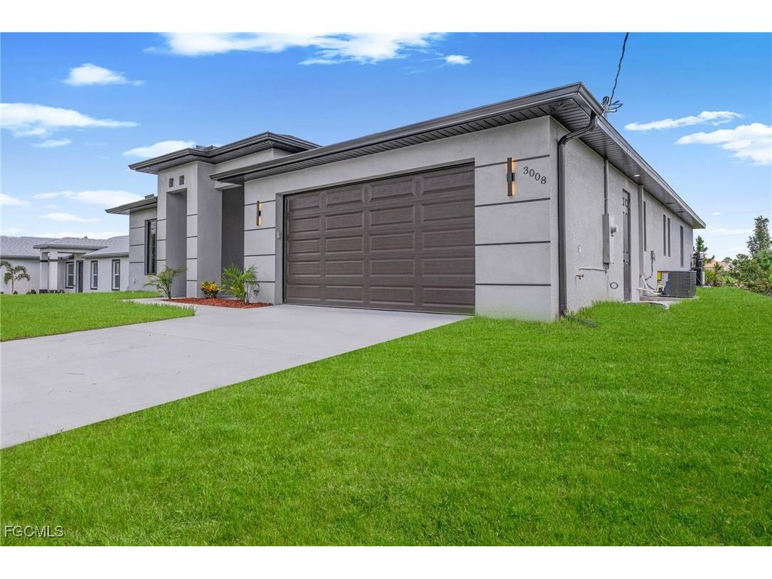 3008 62nd Street W Lehigh Acres FL 33971 2025002271 image4