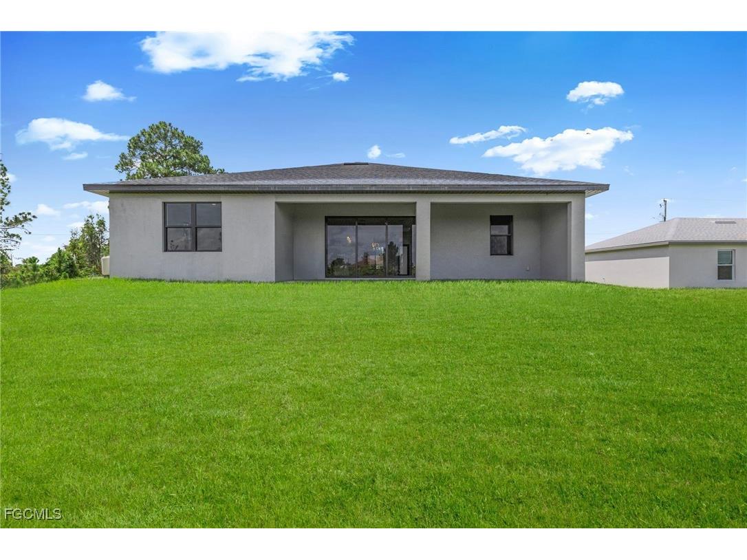 3008 62nd Street W Lehigh Acres FL 33971 2025002271 image45