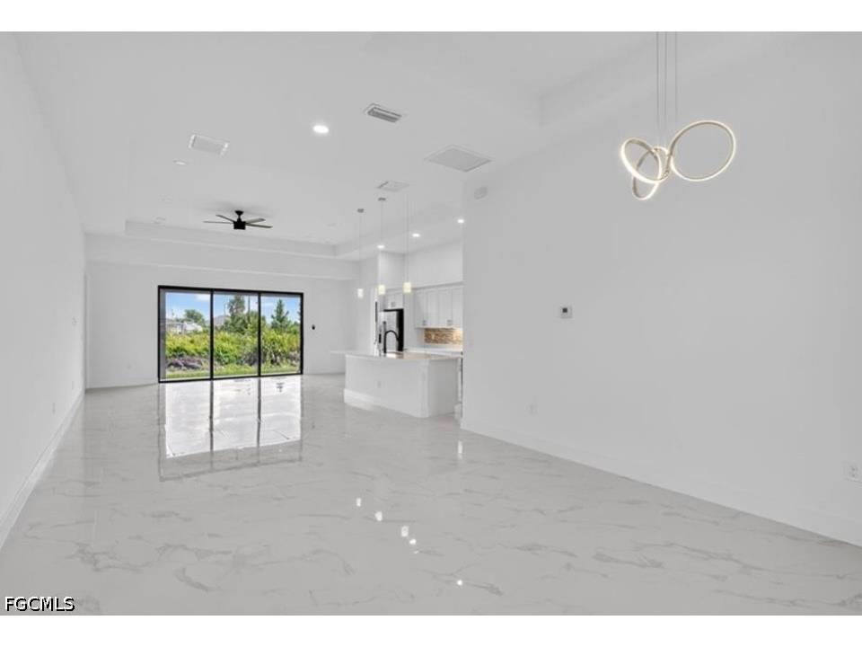 3008 62nd Street W Lehigh Acres FL 33971 2026016956 image4