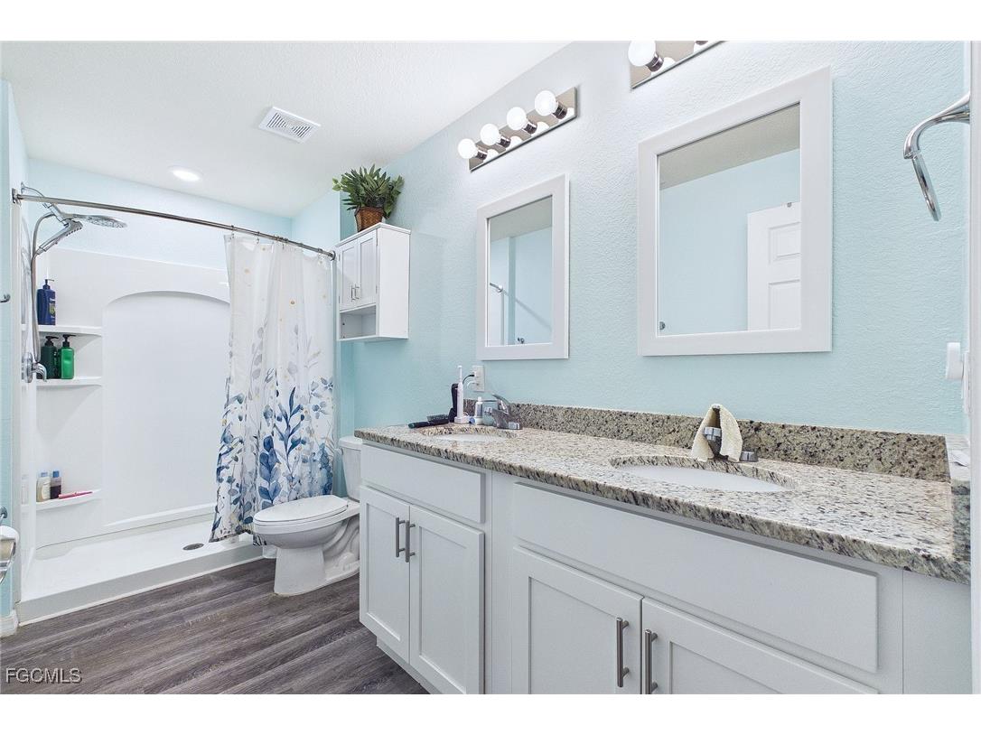 3008 Redwood Lane Labelle FL 33935 2026002709 image21