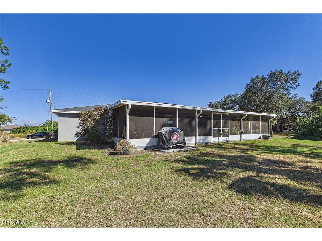 3008 Redwood Lane Labelle FL 33935 2026002709 image40