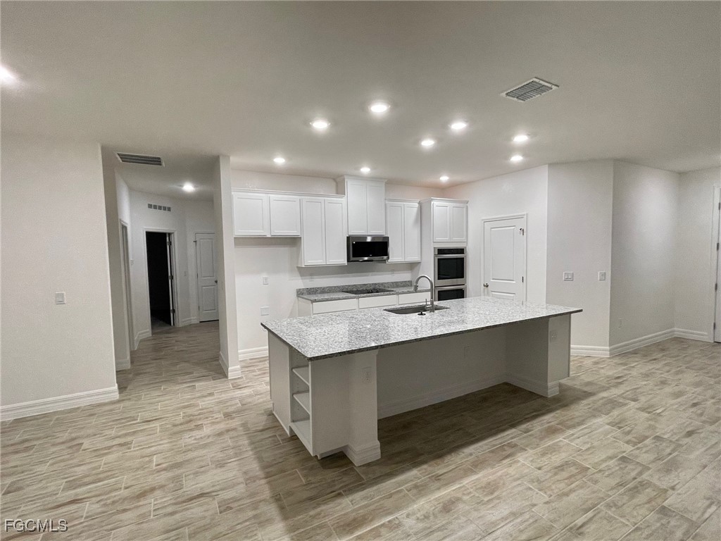 3008 SE 1st Avenue Cape Coral FL 33904 225007500 image3