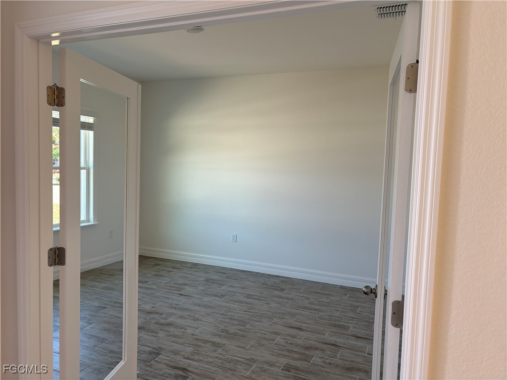 3008 SE 1st Avenue Cape Coral FL 33904 225007500 image6