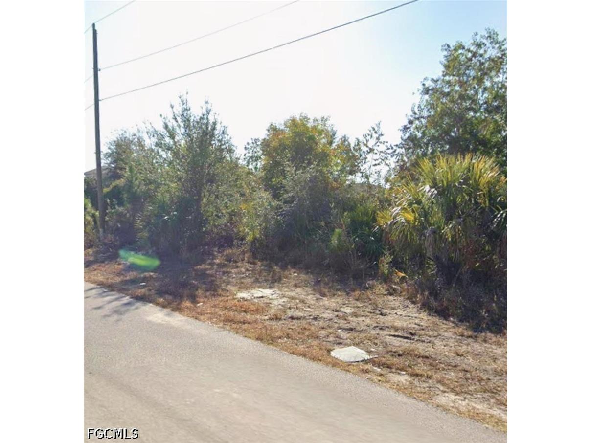 3009 26th Street W Lehigh Acres FL 33971 2026022275 image3