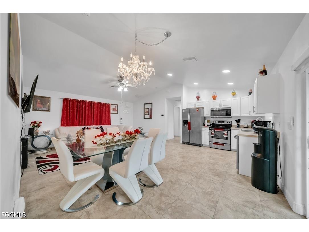 3009 30th Street W Lehigh Acres FL 33971 2026020617 image5