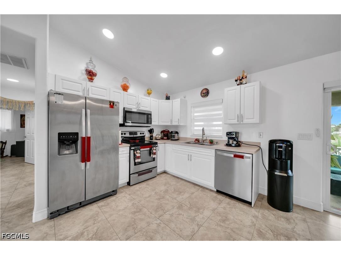 3009 30th Street W Lehigh Acres FL 33971 2026020617 image6