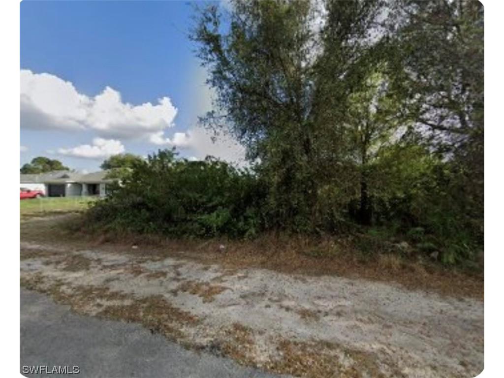 3009 3rd Street SW Lehigh Acres FL 33976 223050952 image1