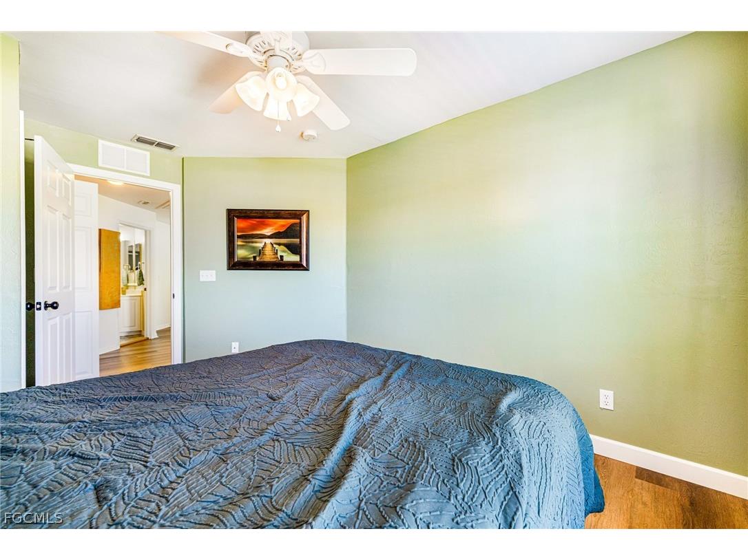3009 Palmetto Oak Drive #102 Fort Myers FL 33916 2026014000 image24