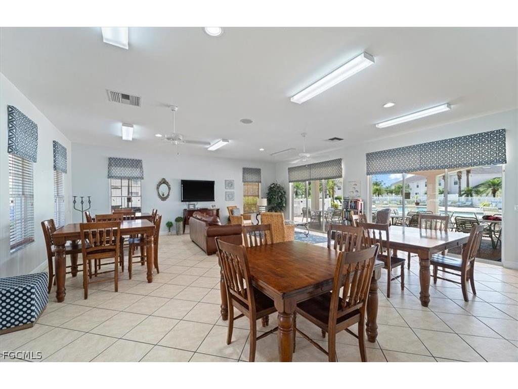 3009 Palmetto Oak Drive #102 Fort Myers FL 33916 2026014000 image48