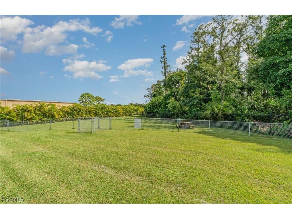 3009 Palmetto Oak Drive #102 Fort Myers FL 33916 2026014000 image49