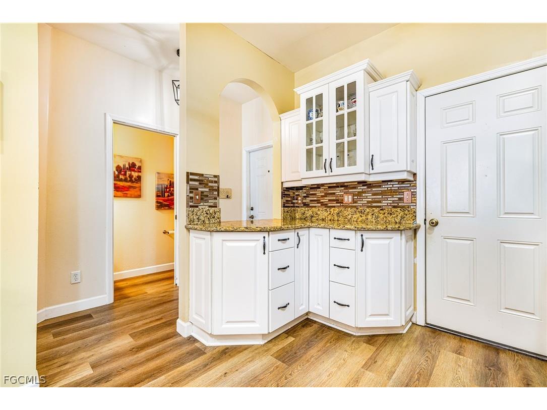 3009 Palmetto Oak Drive #102 Fort Myers FL 33916 2026014000 image5
