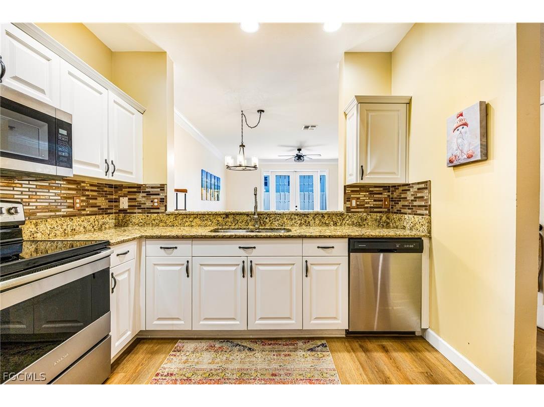 3009 Palmetto Oak Drive #102 Fort Myers FL 33916 2026014000 image7