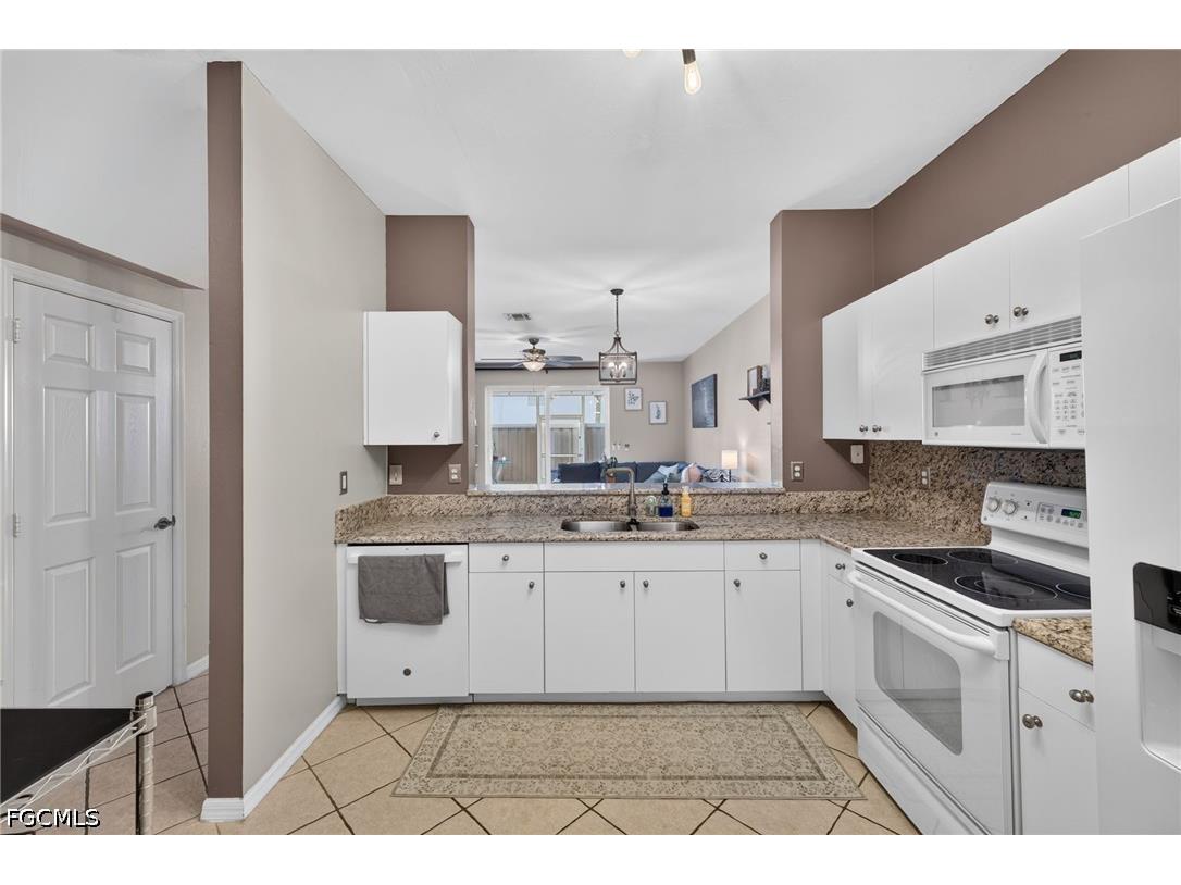 3009 Palmetto Oak Drive #103 Fort Myers FL 33916 2026028288 image10