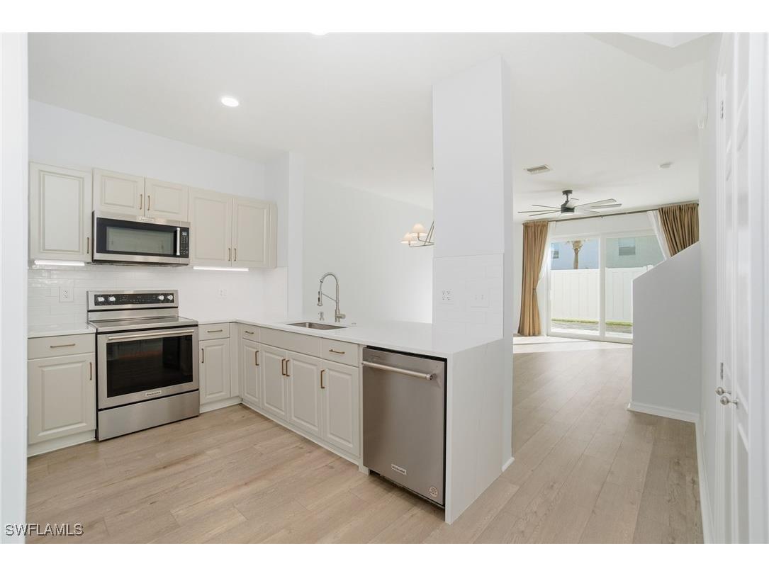 3009 Palmetto Oak Drive #104 Fort Myers FL 33916 225078031 image5