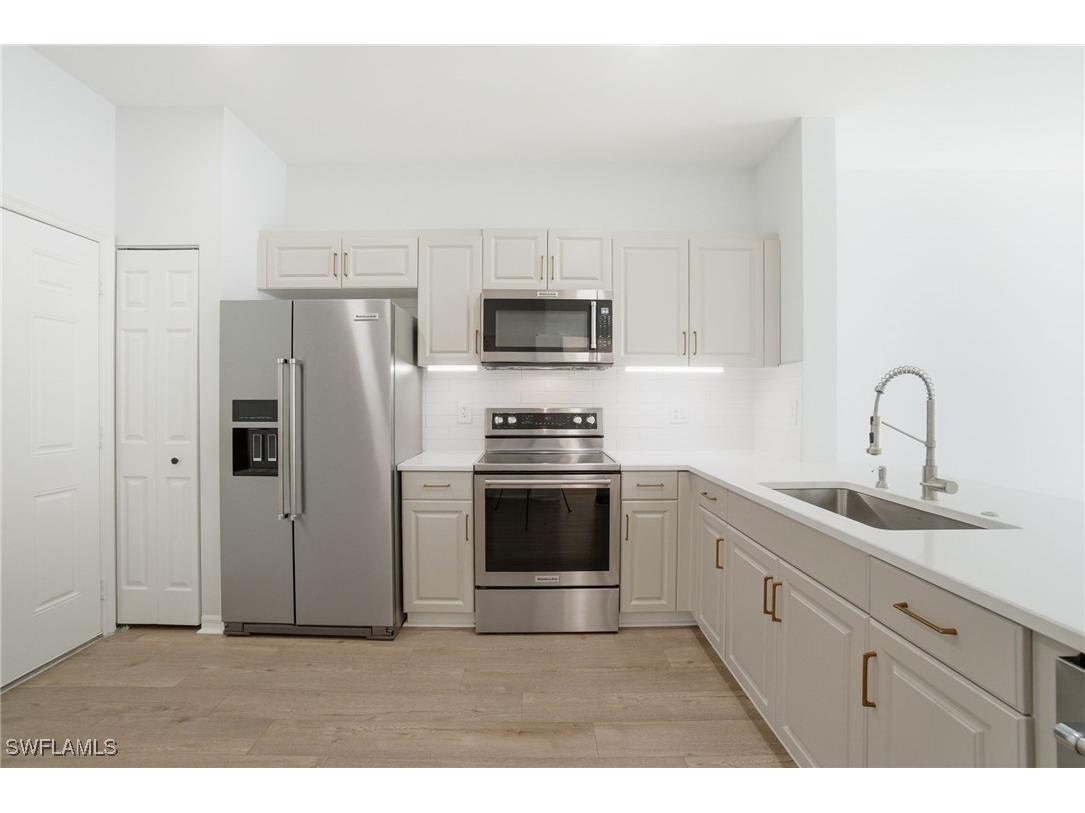 3009 Palmetto Oak Drive #104 Fort Myers FL 33916 225078031 image7