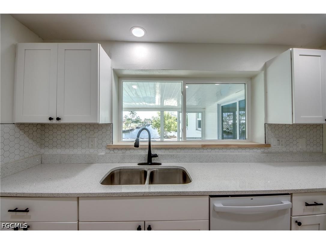 3009 SE 10th Avenue Cape Coral FL 33904 2026018698 image10